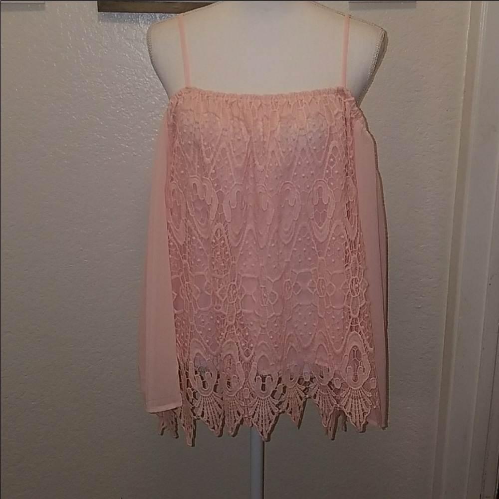 NWOT Peach Lace Top